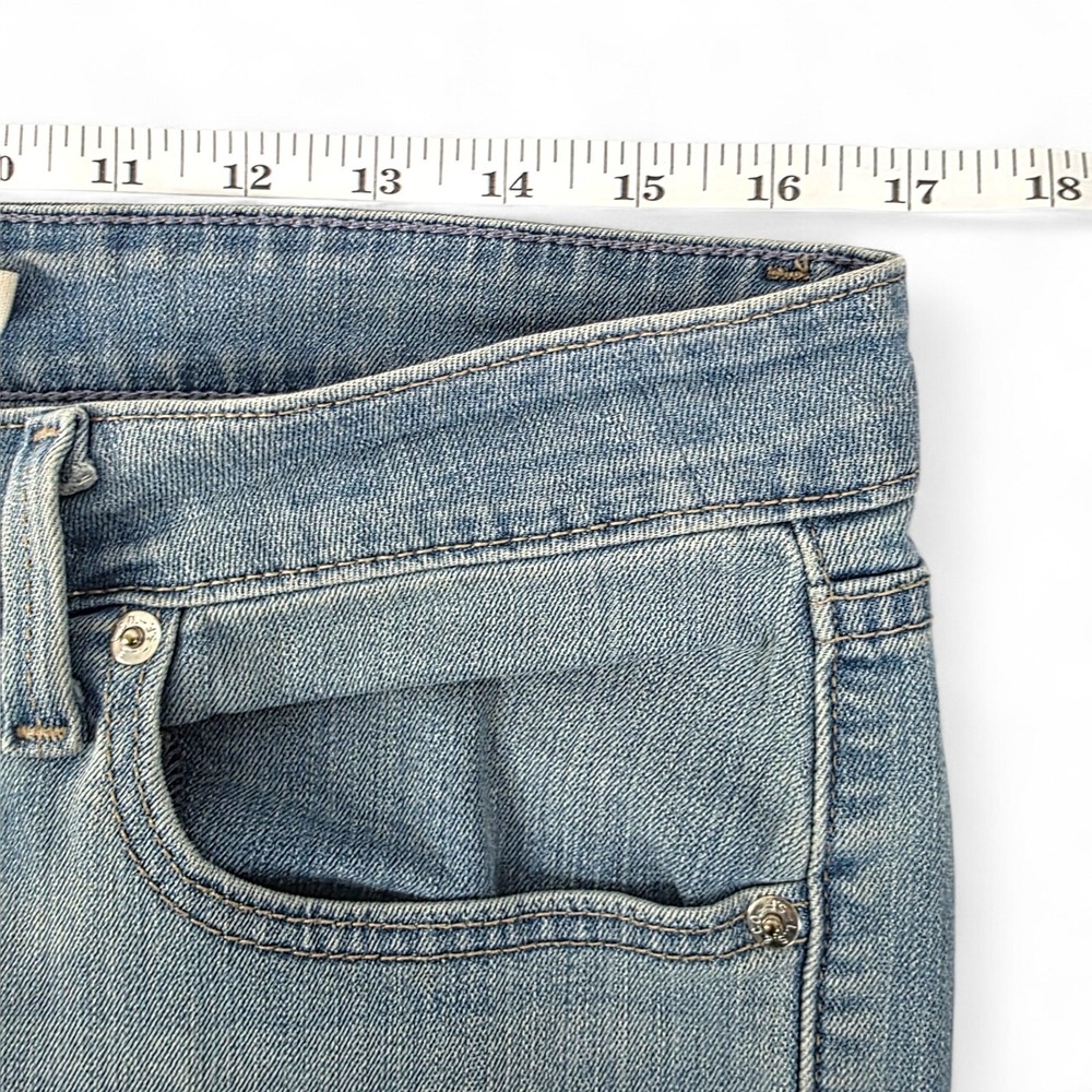 Levis 518 Bootcut Jeans Womens 11 Medium Wash Blue Denim Mid Rise Stretch - Picture 8 of 16